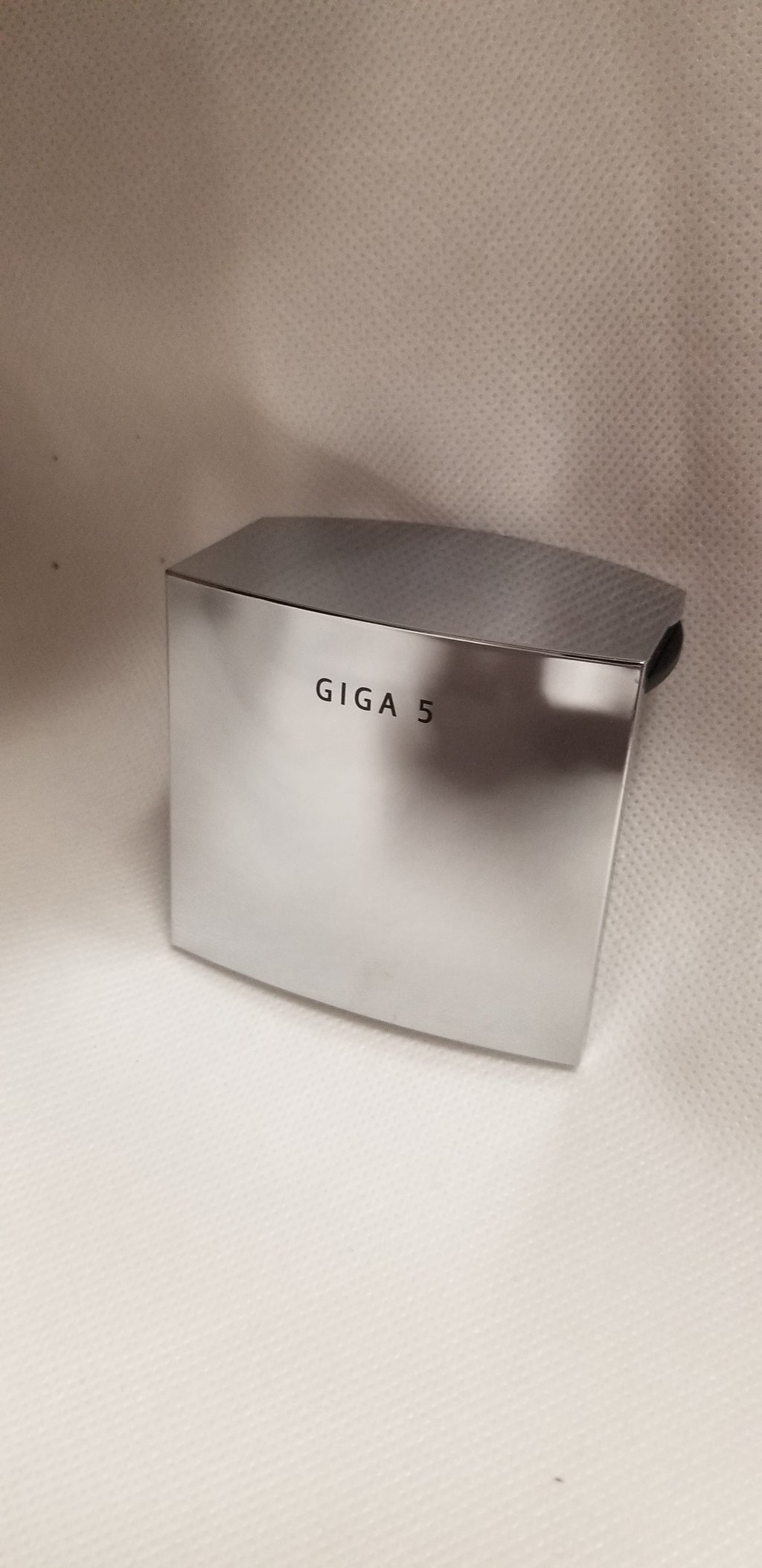 GIGA 5 alu - Lid for outlet gate